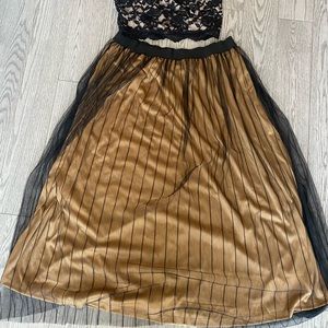 Mesh black pleated midi skirt XL Paris!